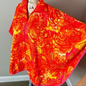 Vintage colorful cape size medium